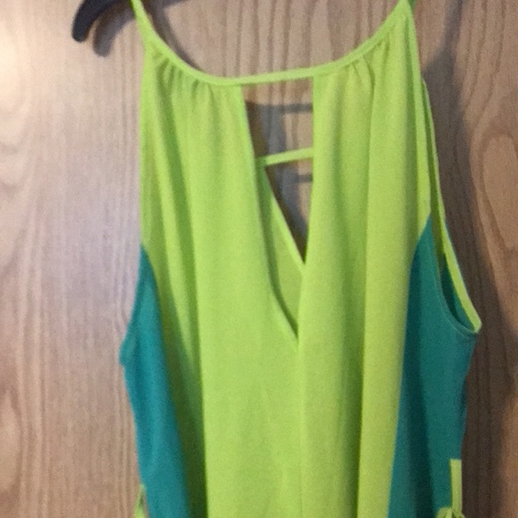 Summer dress size large - Picture 3 of 5